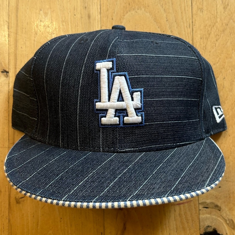 New Era 59fifty Los Angeles Dodgers size 7 3/8